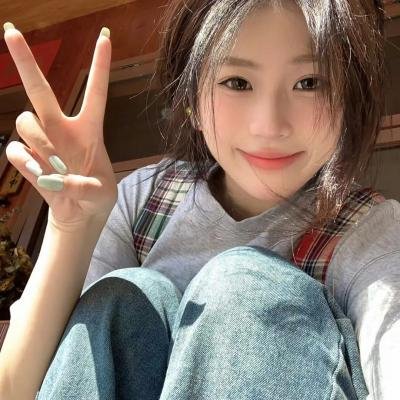 哭泣的鹦鹉封面